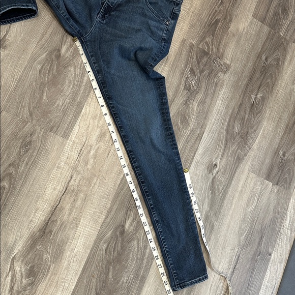 Ag Adriano Goldschmied Farrah Skinny Jean size 29 - Picture 7 of 7